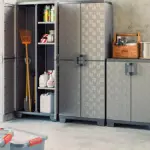 Uno spazio bricolage in box auto